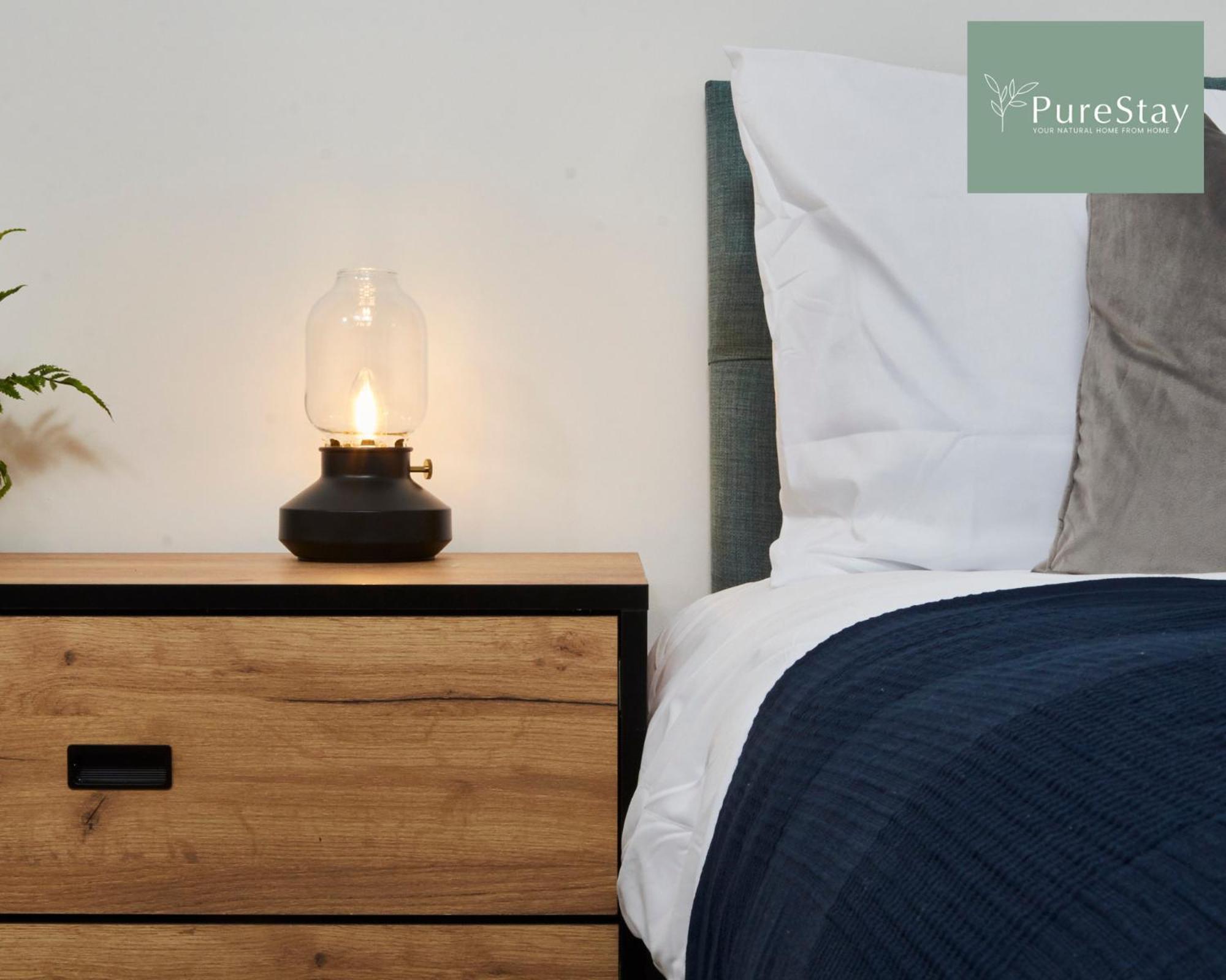 Stunning 5 Bed Manchester House With Parking By Purestay Short Lets & Serviced Accommodation المظهر الخارجي الصورة