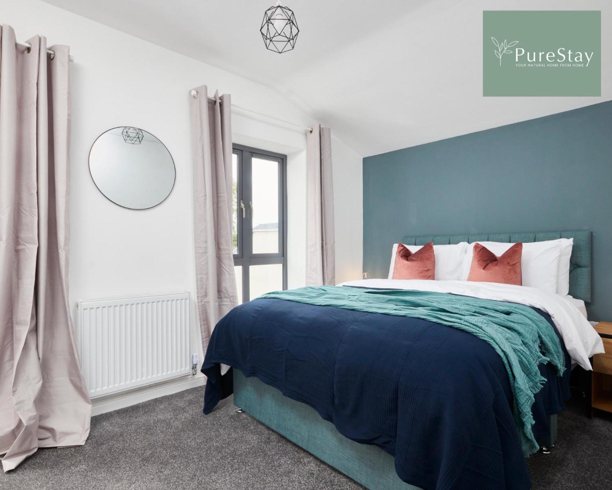 Stunning 5 Bed Manchester House With Parking By Purestay Short Lets & Serviced Accommodation المظهر الخارجي الصورة